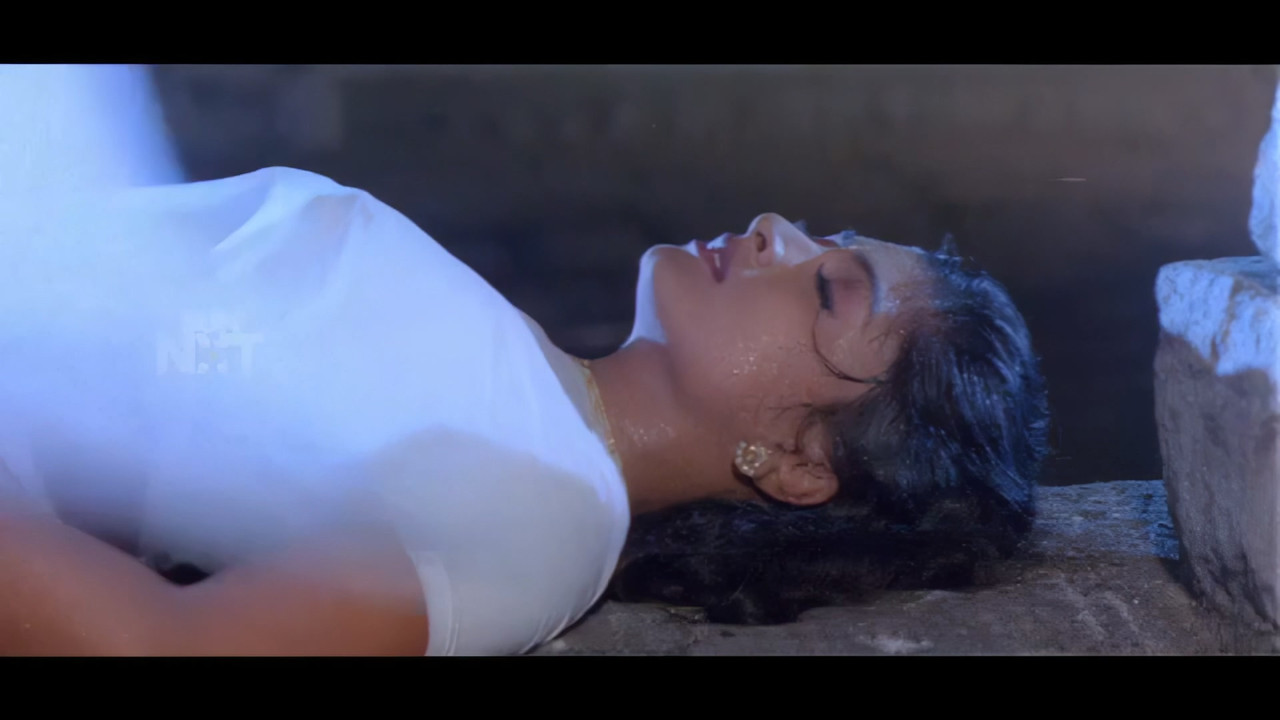 Manichandana Hottest.mp4_20240507_201948.127