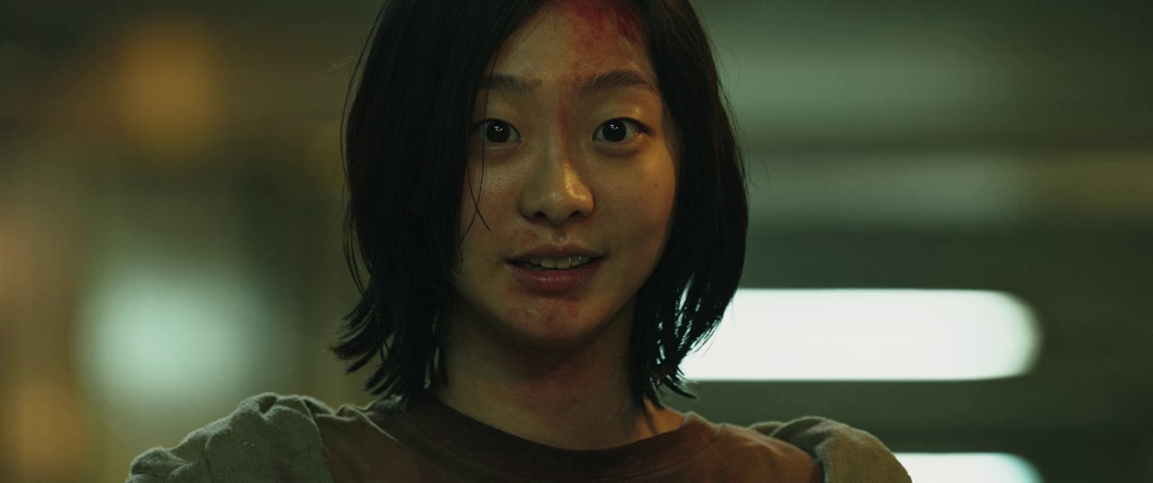 The-Witch-Part-1-The-Subversion-2018-Blu-Ray-Hindi-Kor-720p-x264-AVC-HE-AAC-5-1-ESub-mkv-0004