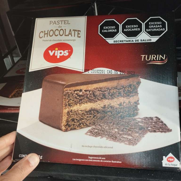 Walmart, pastel de chocolate VIPS 
