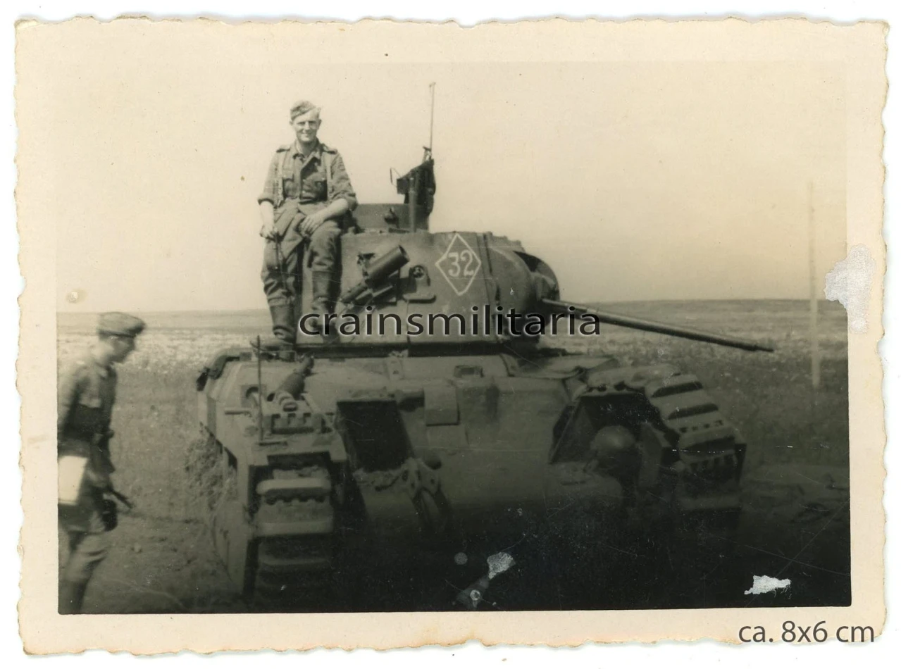 Orig Foto russ englische Beute Panzer Matilda II Lend Lease Tank in Russland