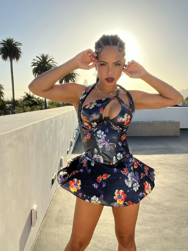 [Image: FQ0i-Nzw-UUAEBuoa.jpg]