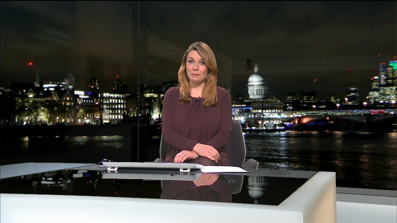 ITV News London_20201120_23052320.ts_snapshot_08.47.234