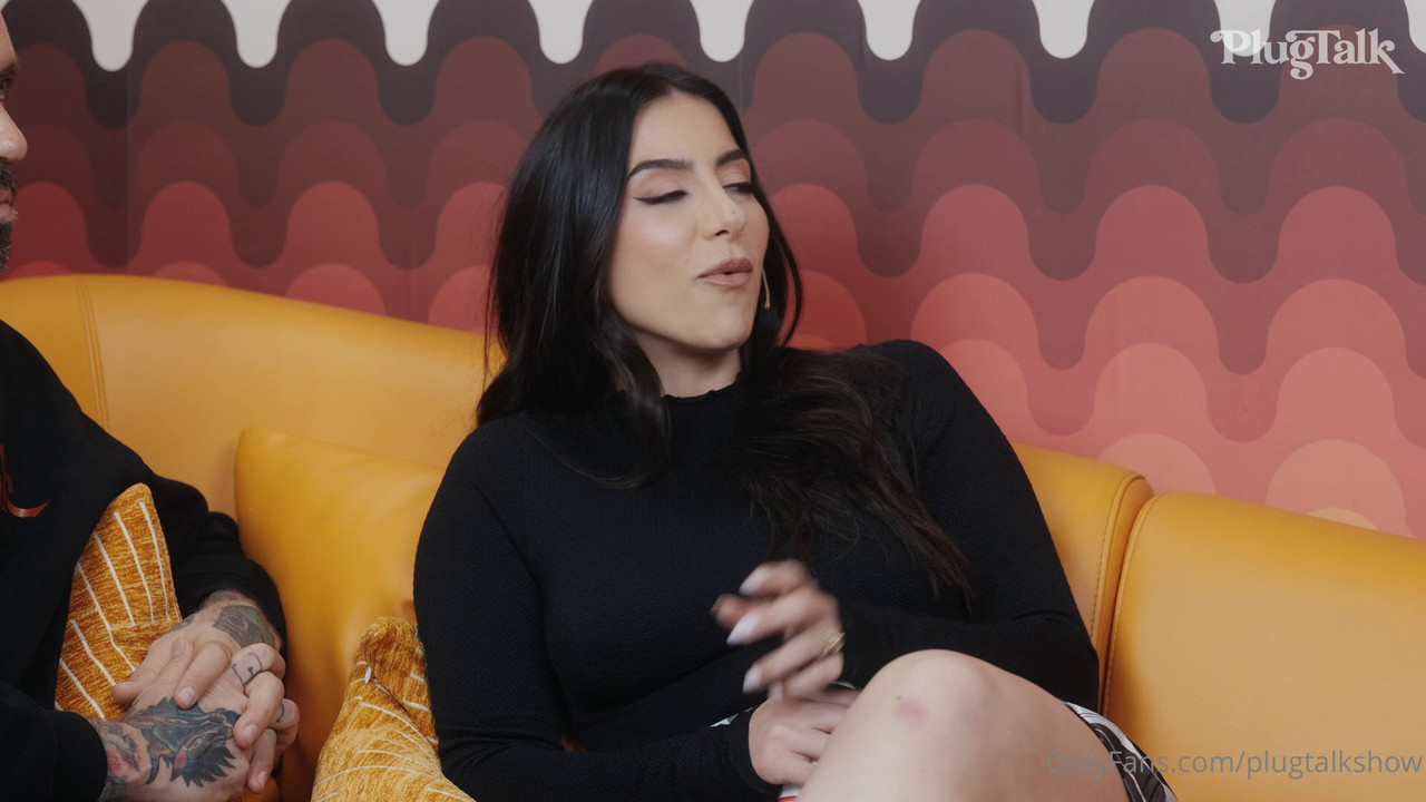 Lena The Plug Mia Malkova - PLUG TALK.mp4.0004