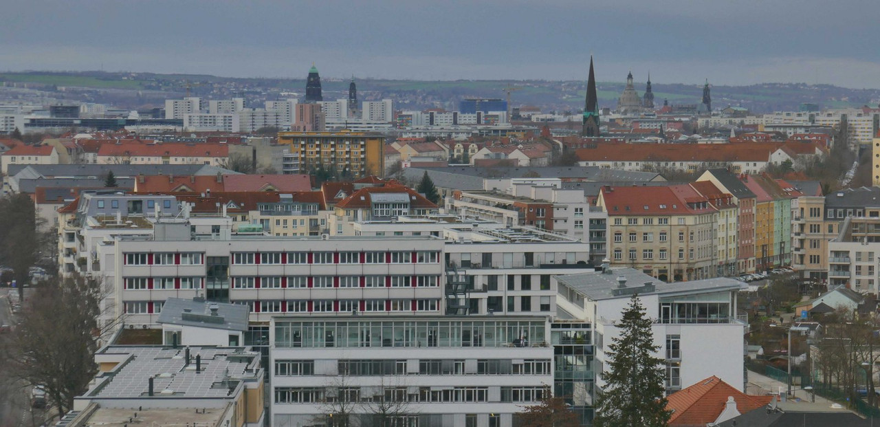 Bild: https://i.postimg.cc/KcDVQv6f/P1150855.jpg