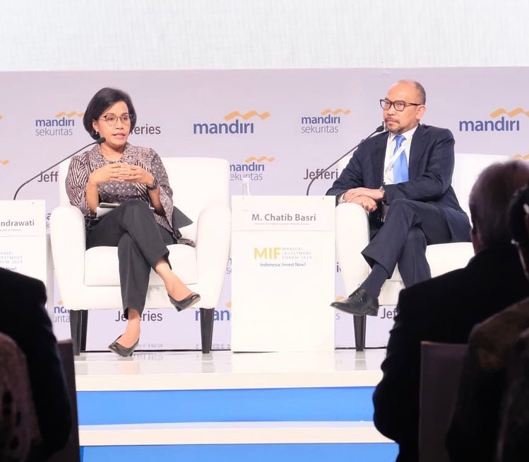 Muhammad Chatib Basri dan Menteri Keuangan Sri Mulyani.