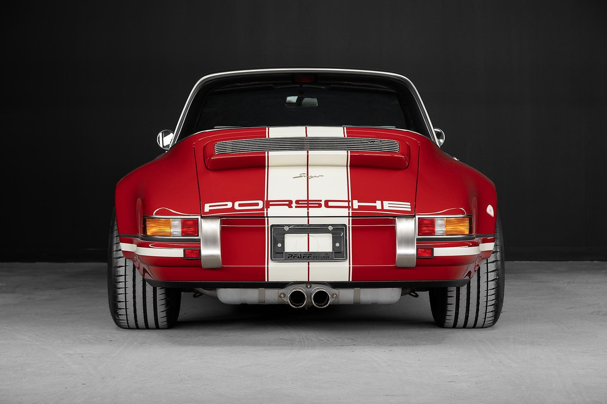 1992-porsche-911-carrera-2-targa4.jpg