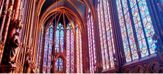 Torre Eiffel, Saint Chapelle, buscamos a Quasimodo :D - París y Eurodisney con los peques en 2022 (12)