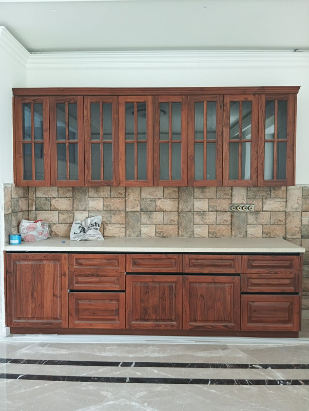 Traditional Display Cabinet
