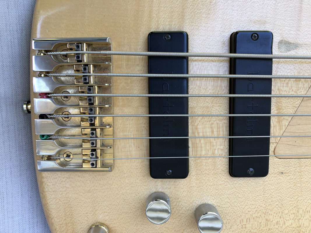 D68A2F9D-B6F2-4E27-AC1F-B0A5AD8BF39F