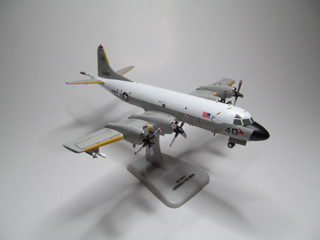 Hogan Wings P-3C Orion, USN VP-30 Pro's Nest HG7235 - DA.C