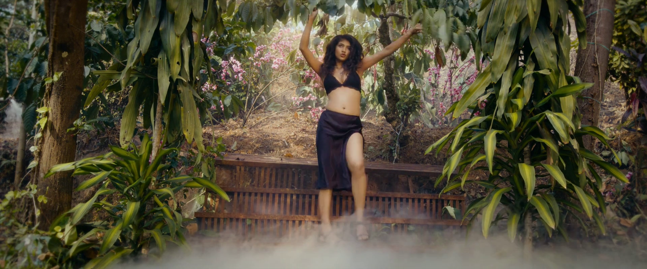 vlcsnap-2025-06-28-01h54m21s079