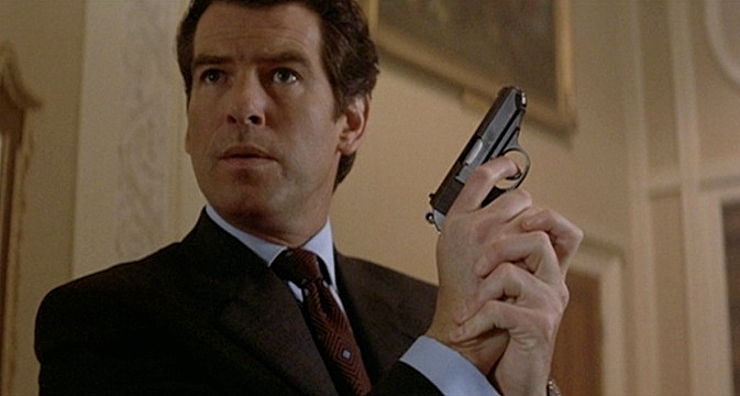 FAST-CHARLIE-WALTHER-PPK-2-A-FOTOR.jpg