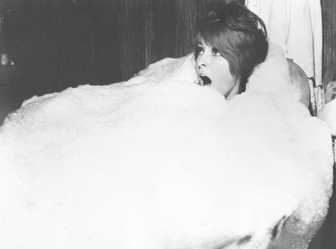 sharon_tate_md65