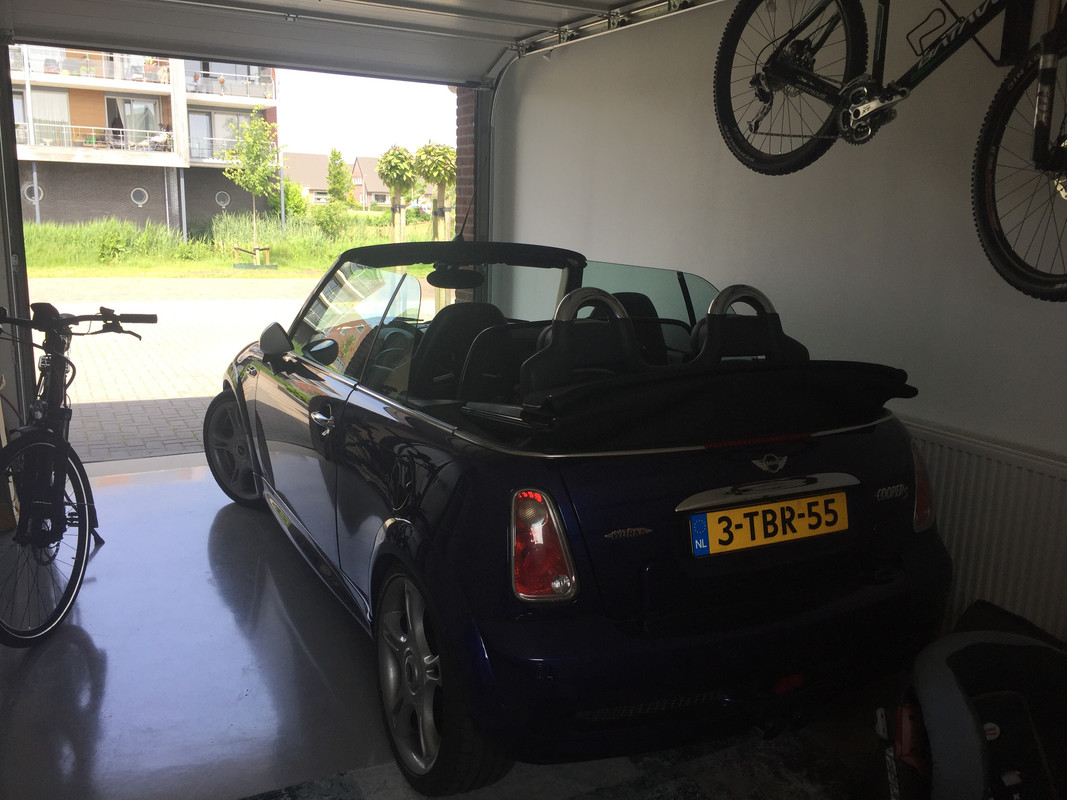 9B30AB32-4A90-4EC0-8BFC-2D32F0267CF1