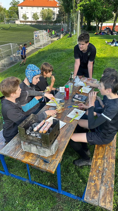 Deti-grill-02