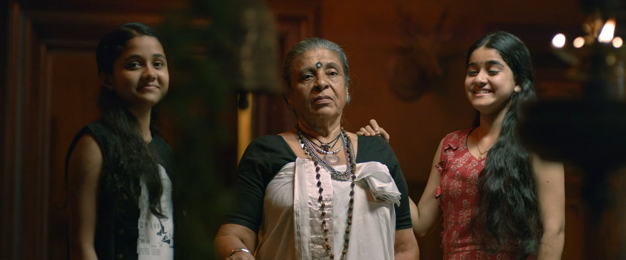 Star 2021 WebRip [Tamil + Telugu + Malayalam] 480p, 720p ESub Screenshot