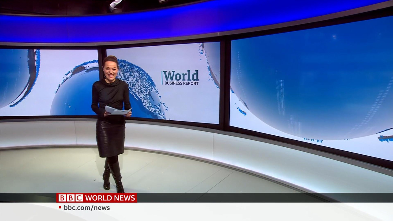 12.10 - 07.45.00 - World Business Report. The host presents and analy....ts_snapshot_03.19_[2021.12.
