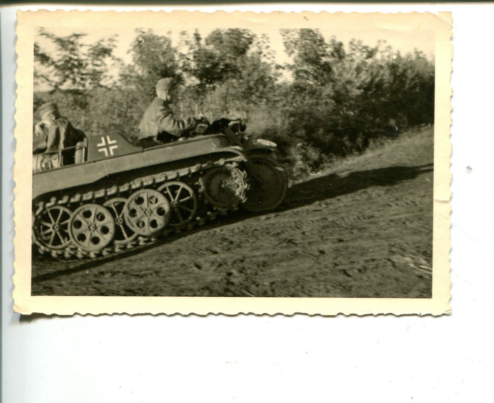 Kettenkrad Motorrad Wehrmacht Geländefahrt WW2