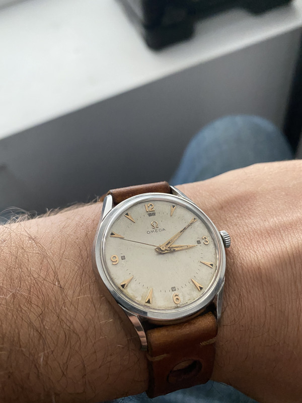 8F541A9C-7B84-4DFD-9458-ADB1C108F8D1