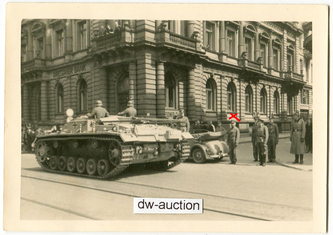 Sturmgeschütz mit Kommandant , Olt mit DK , Stug