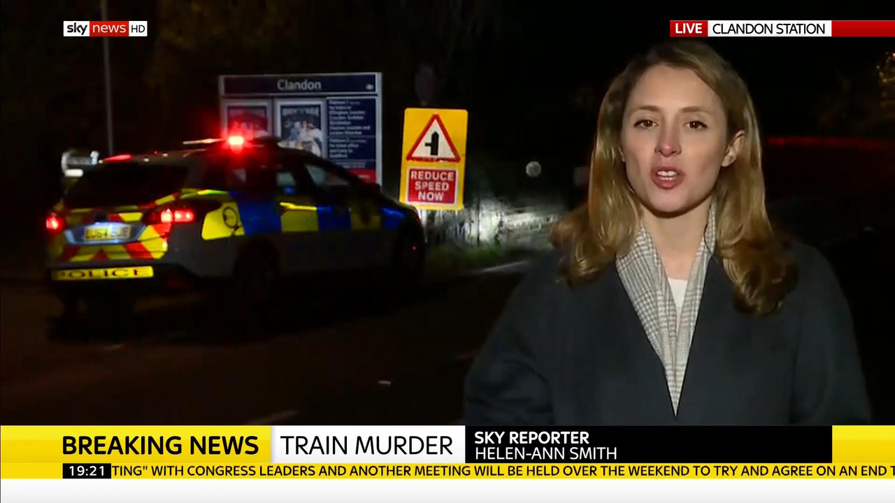 04 January - 19.00.00 - Sky News Tonight. Reports and lively deb