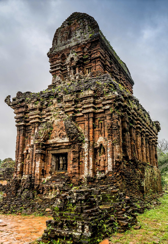 Đền tháp Champa ở khu di sản văn hóa thế giới Mỹ Sơn