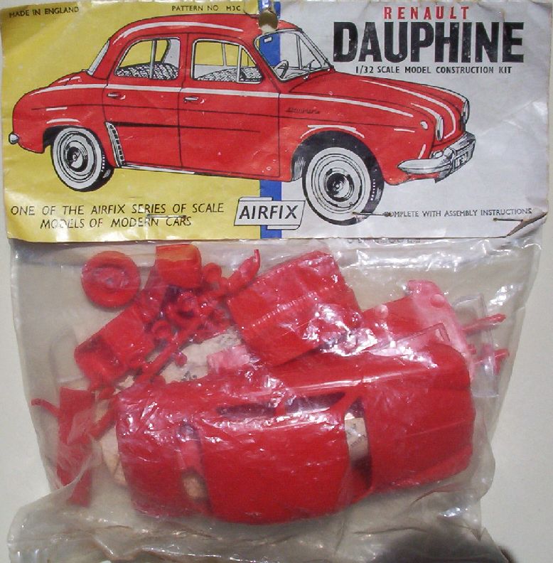 Airfix 32 Renault Dauphine