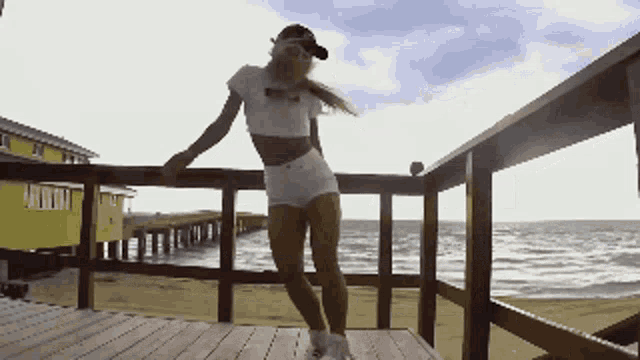 dance-shuffle-beach.gif
