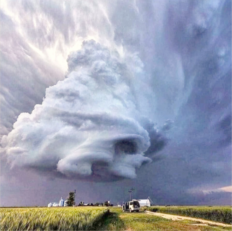 supercell-over-kansas-edited