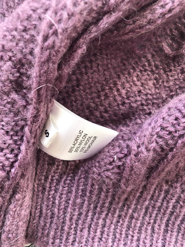 732C99E7-003D-4CA4-8B5C-857DF6740856