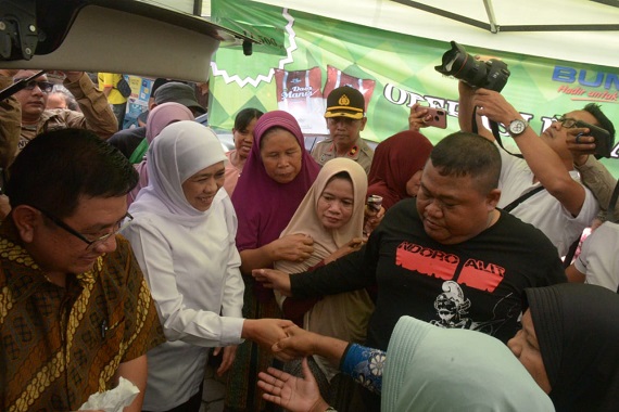 Harga Gula Jatim Naik dan Langka, Gubernur Khofifah Minta Satgas Pangan dan KPPU Cek Stok di Gudang dan Pabrik