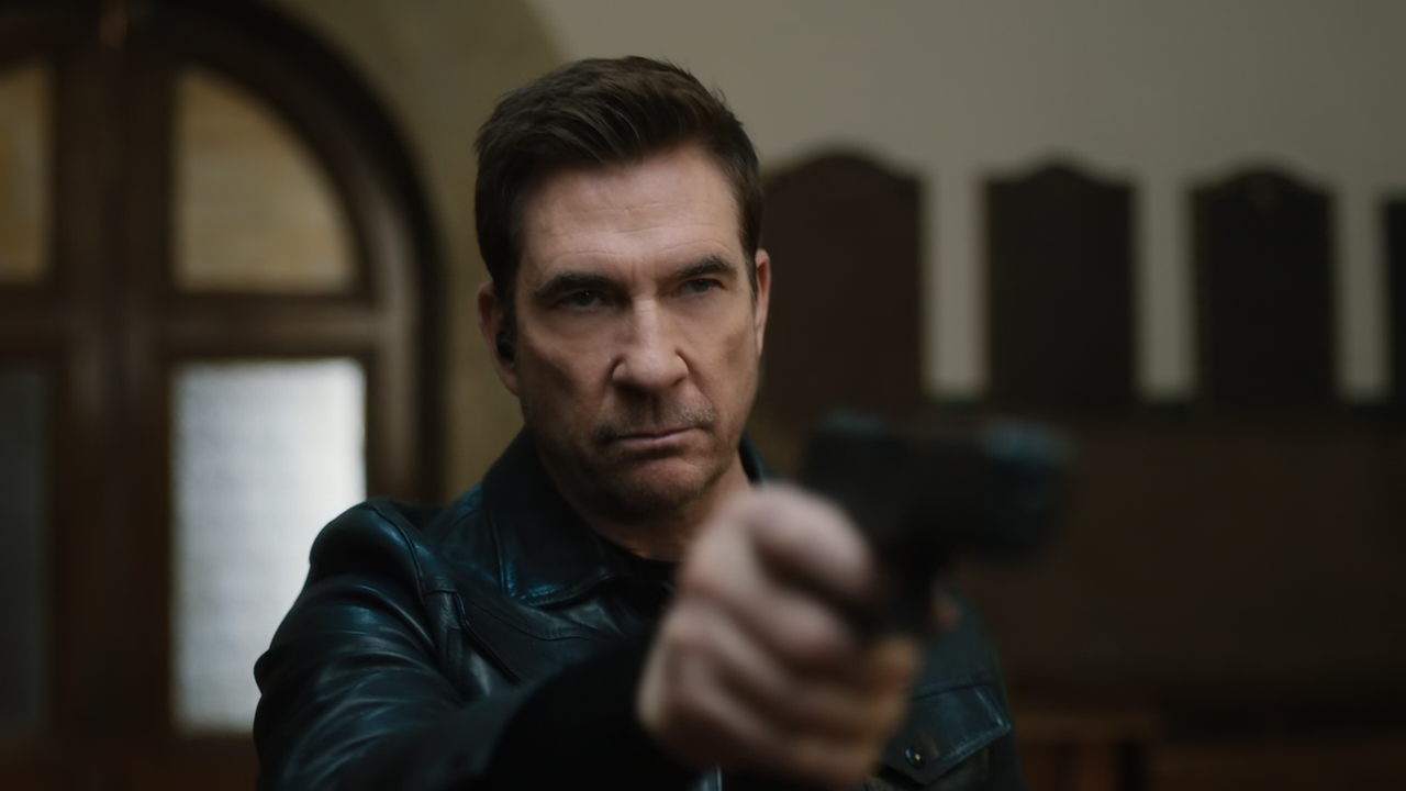 FBI.Most.Wanted.S06E22.The.Circle.Game.1080p.10bit.AMZN.WEB-DL.DDP5.1.HEVC-Vyndros.mkv_snapshot_34.4