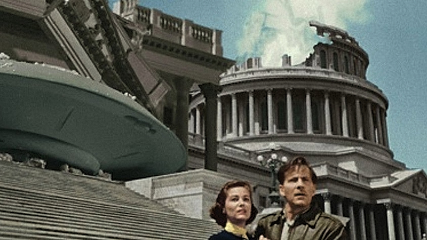 JOAN-TAYLOR-COLOR-EARTH-VS-FLYING-SAUCERS-FOTOR.jpg