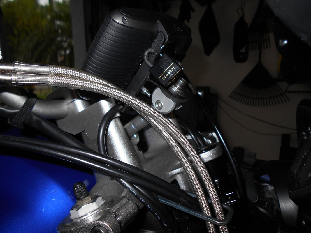590 RS