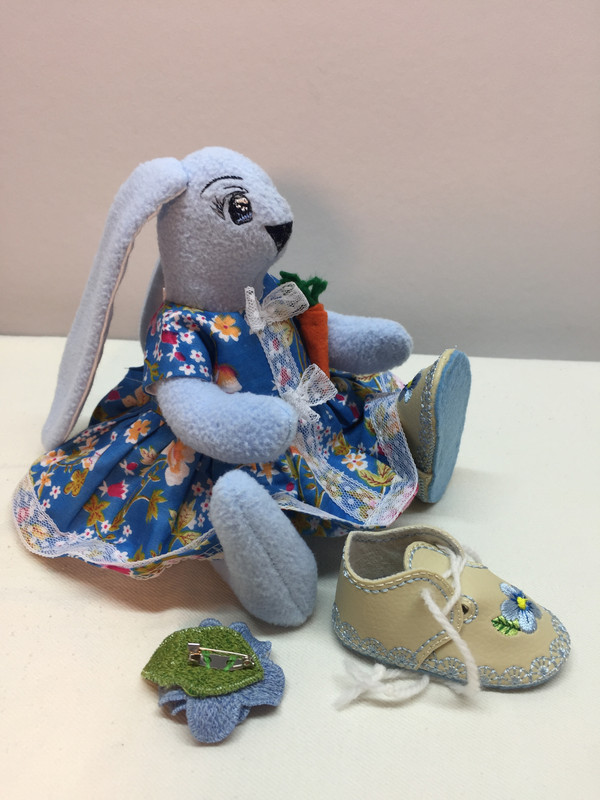 6642767D-7198-496C-9A74-8B6A5A24E1EB