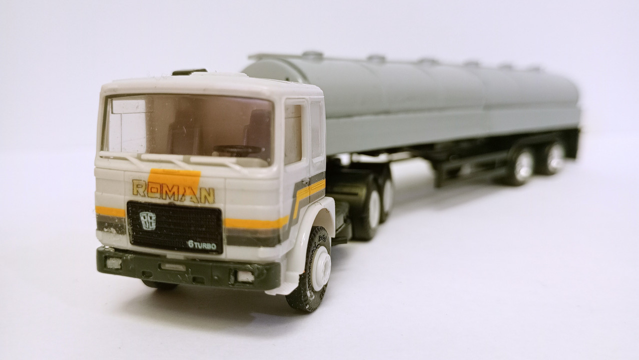 Mach (3537)