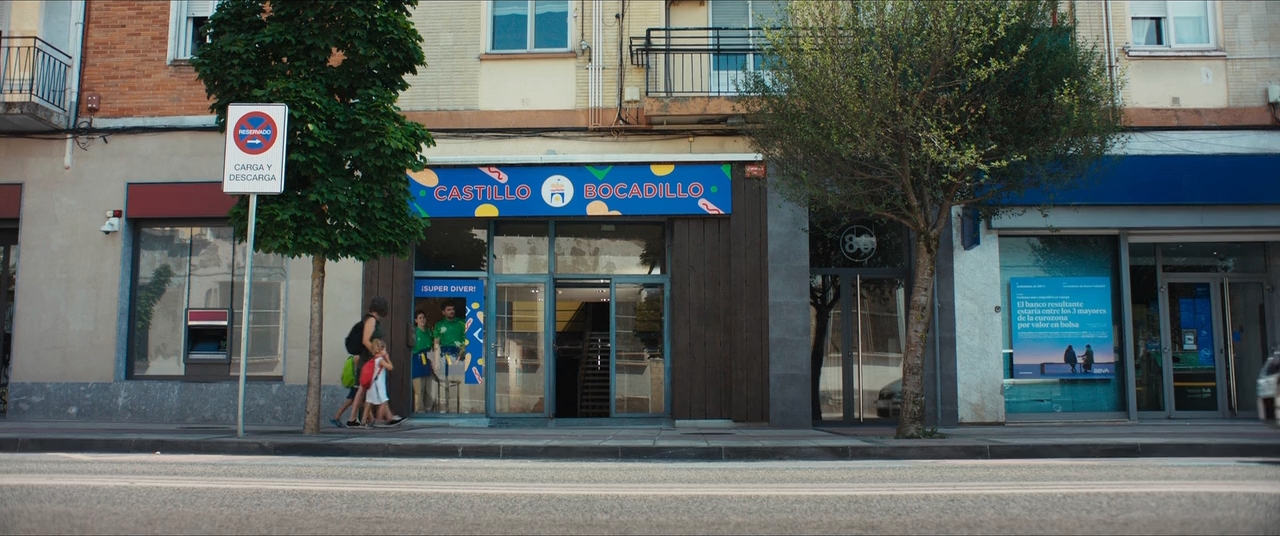 Tres de más 2026 HD 1080p Castellano 1