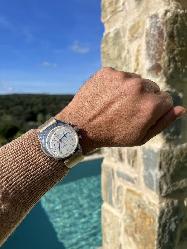 72107E9A-EDAA-4007-A015-FE6A0C3DCAE7