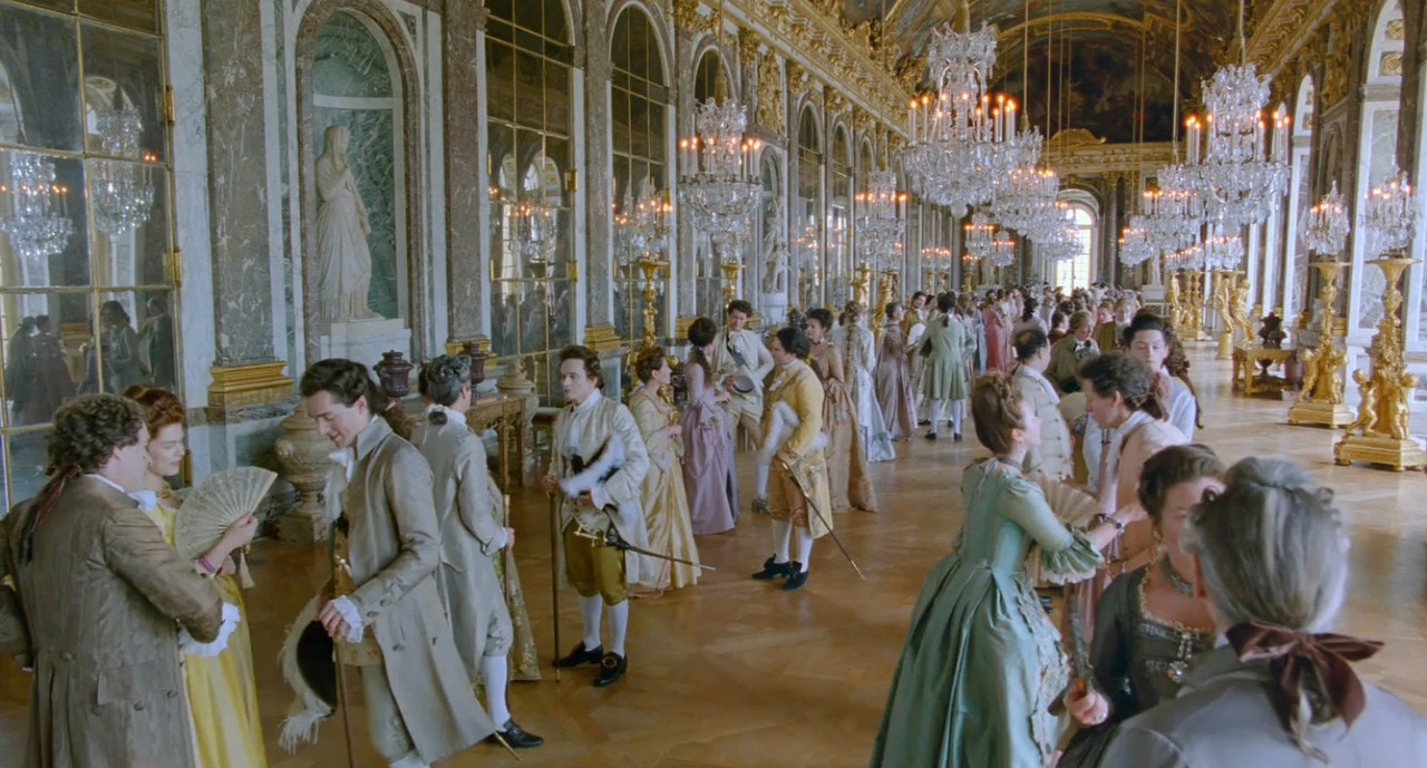 Jeanne du Barry 2023 WebRip [Hindi + English] 480p, 720p ESub Screenshot