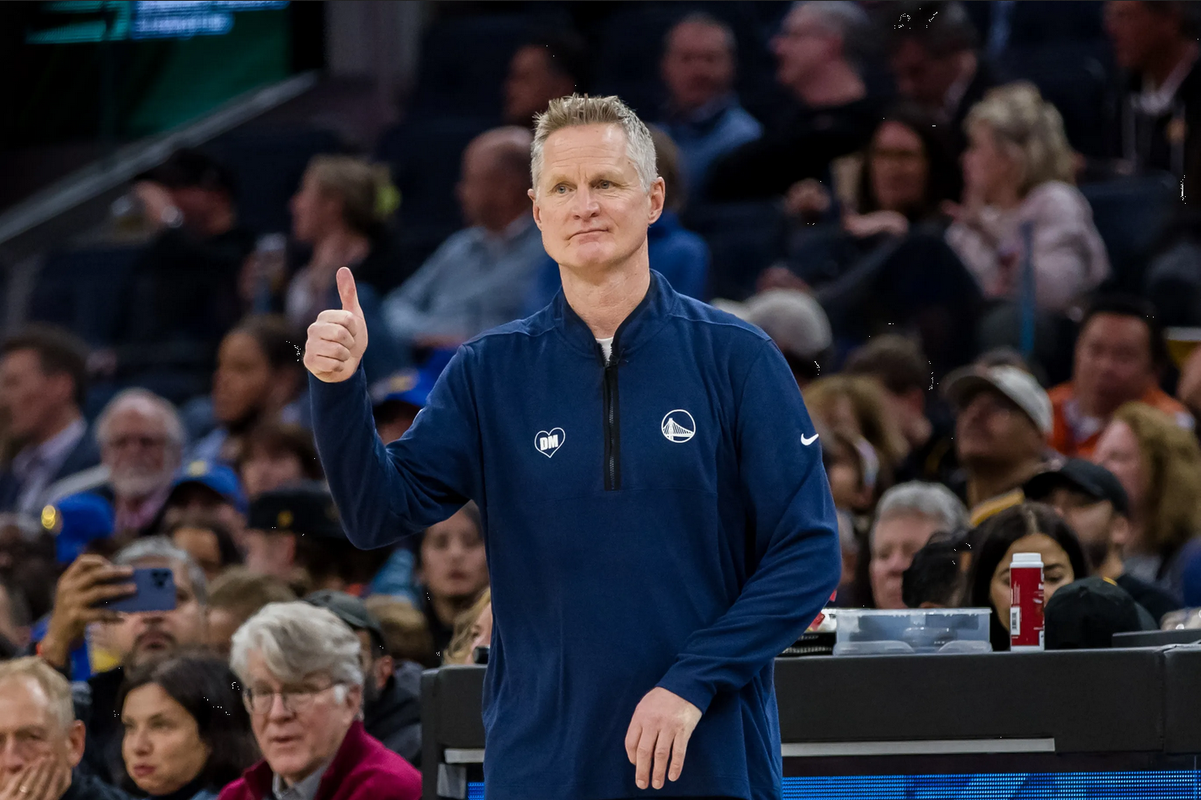 Warriors extienden contrato de Steve Kerr por 2 años y $35 millones
