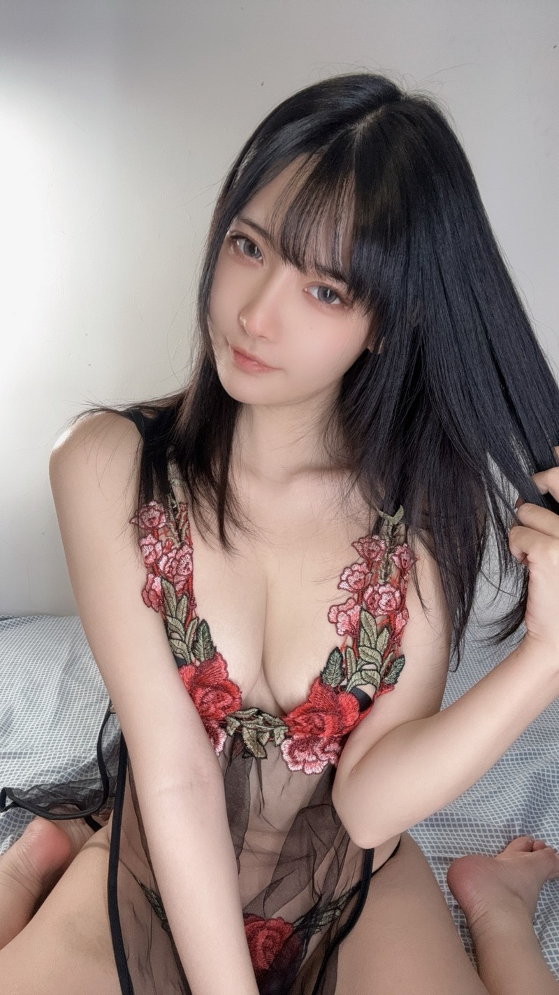 糖果果Candy 红花主题 写真集【33P｜56.5MB】插图4