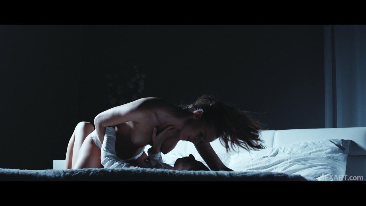 $t@cyC - @p@g@l0 - 0920194K.mp4_snapshot_02.43.360