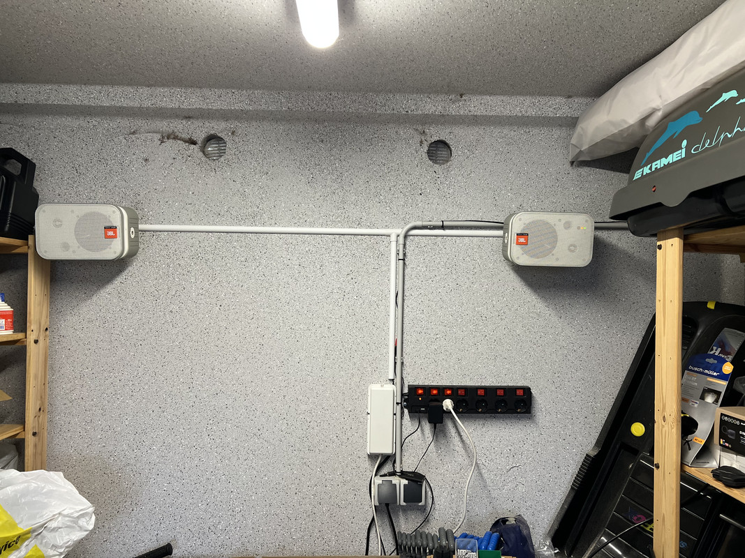 E6B48A9B-B0B8-40EB-B101-3C60FB944800