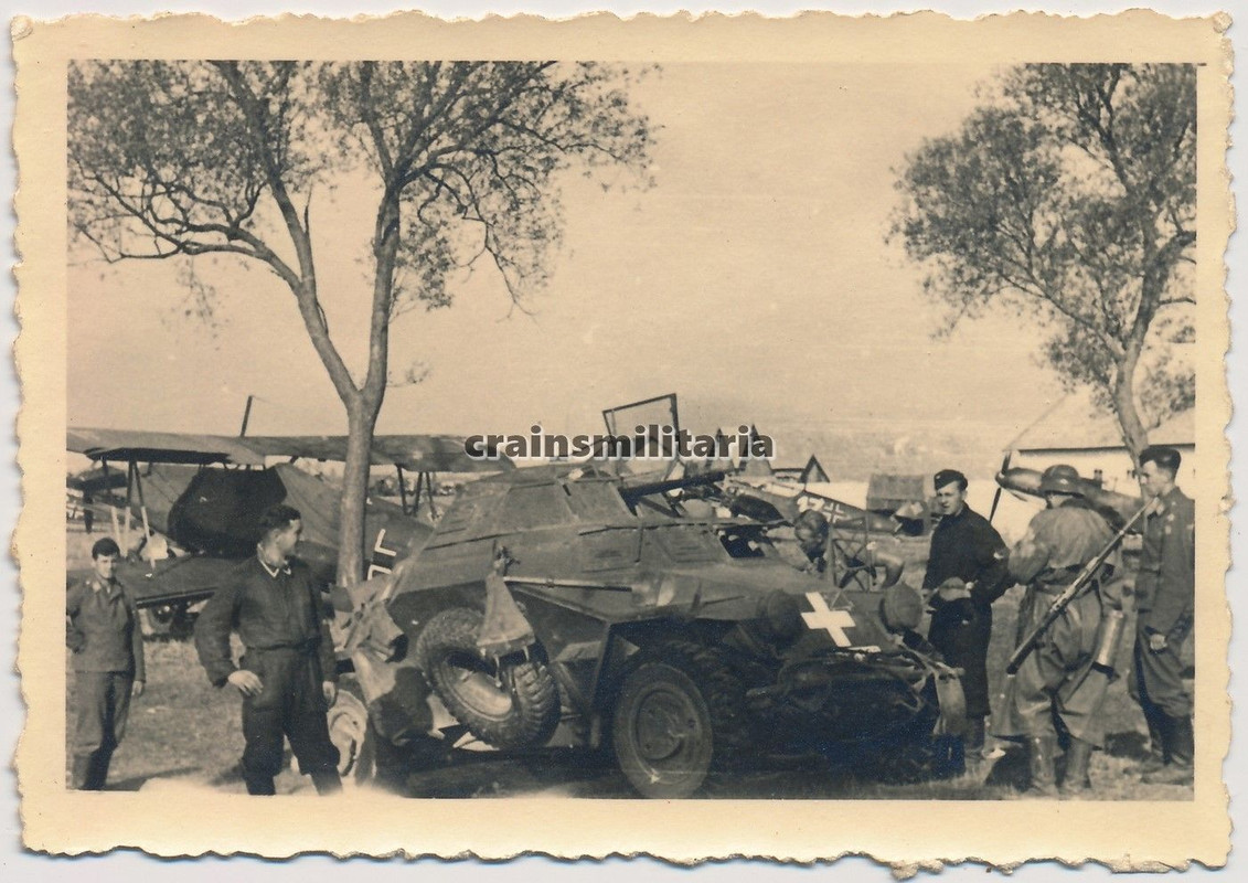 Orig. Foto SdKfz 222 Panzerspähwagen Messerschmi
