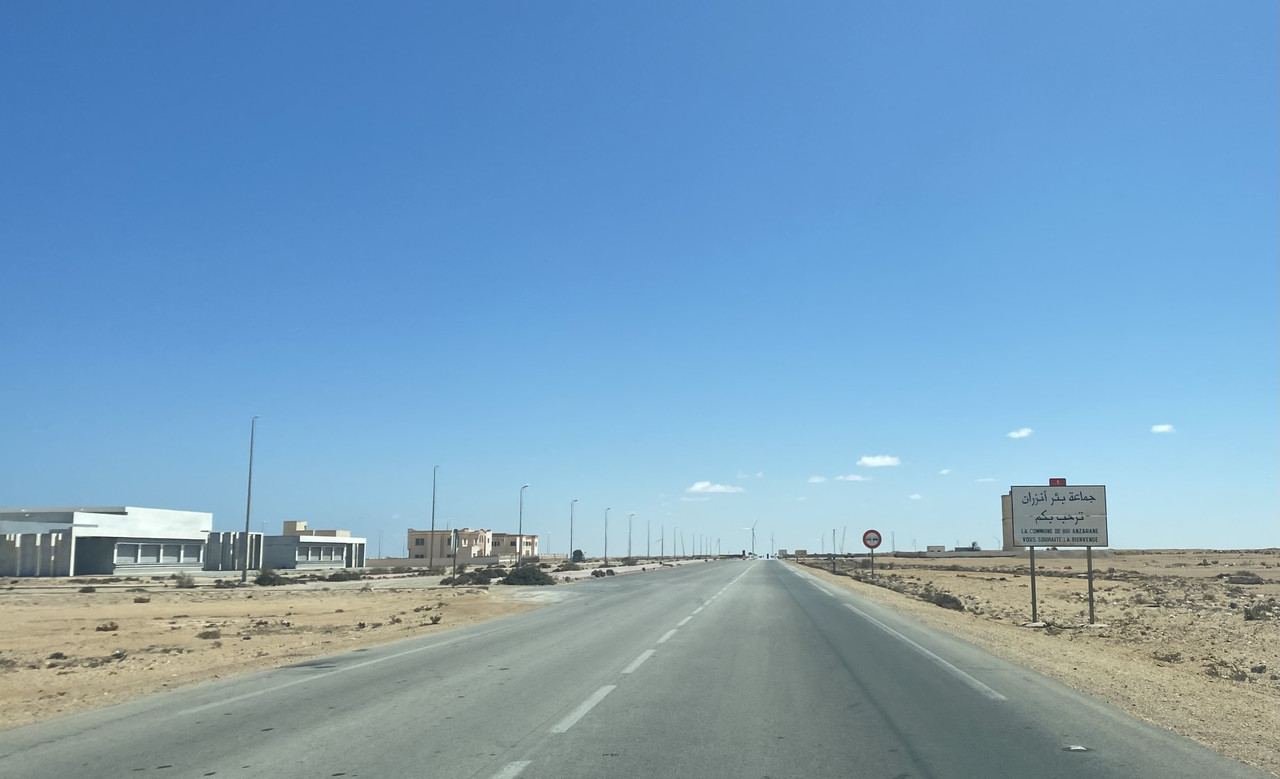 Carreteras, Gendarmería y Estaciones de Servicio - Al Sur del Sur: entre el desierto y el océano (66)