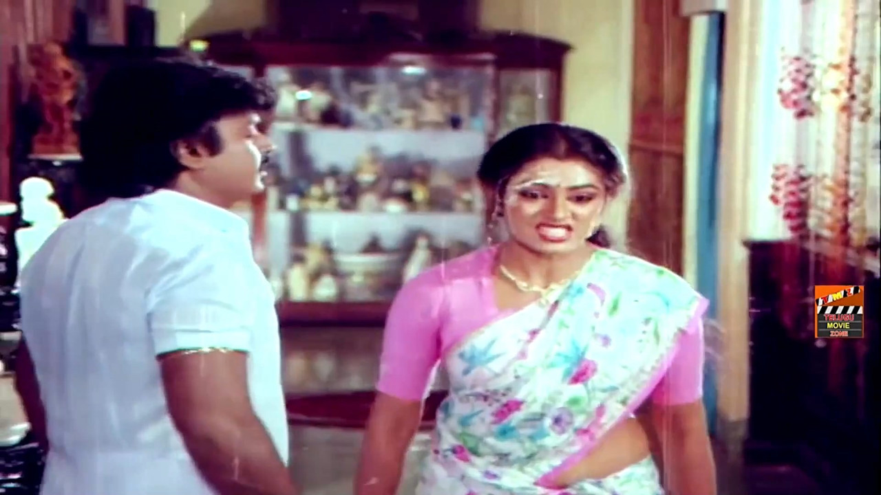 Shobana hot in saree.mkv_snapshot_00.00.297