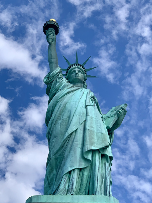 EAB6F34B-0A82-4C10-95E8-8BA29CE7D3AF