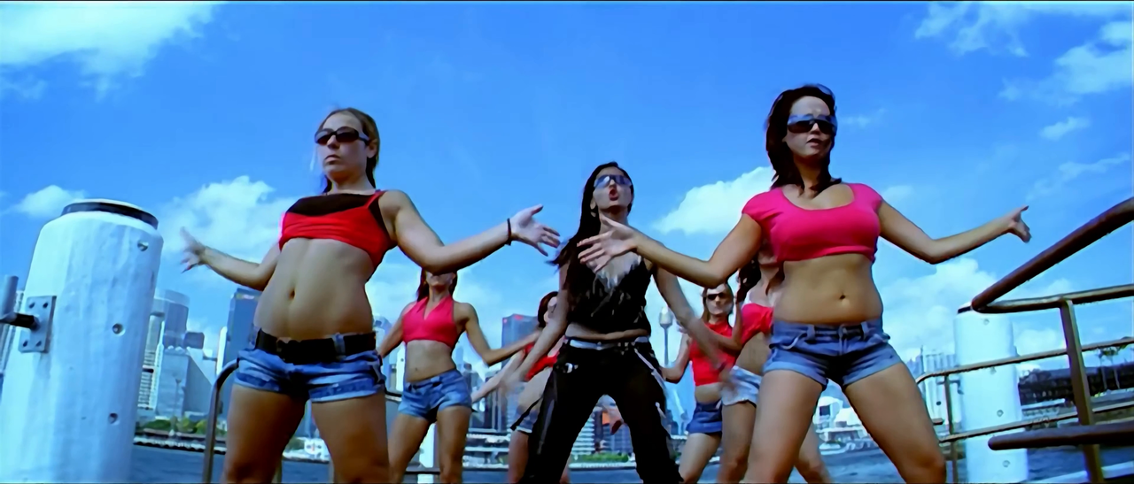 Anushka Shetty Title 4K Song from Okka Magadu2025-04-24 18-08-28-308-73