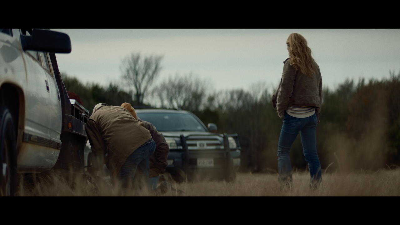 mpv-shot_The.Dark.and.the.Wicked.2024.2160p.UHD.BDRemux.HDR.HEVC-Нечипорук_00_07_57_0001