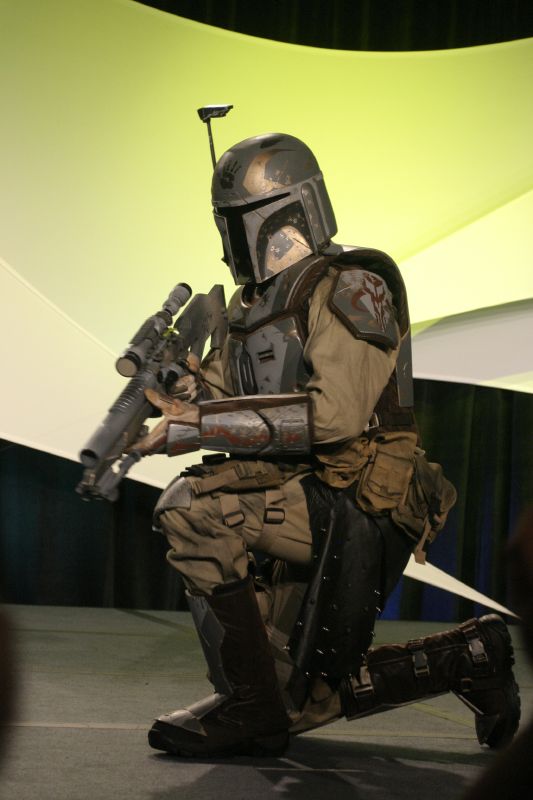 Costume Pageant Mandalorian at Star Wars Celebration IV - Mandalorian Hd Dual